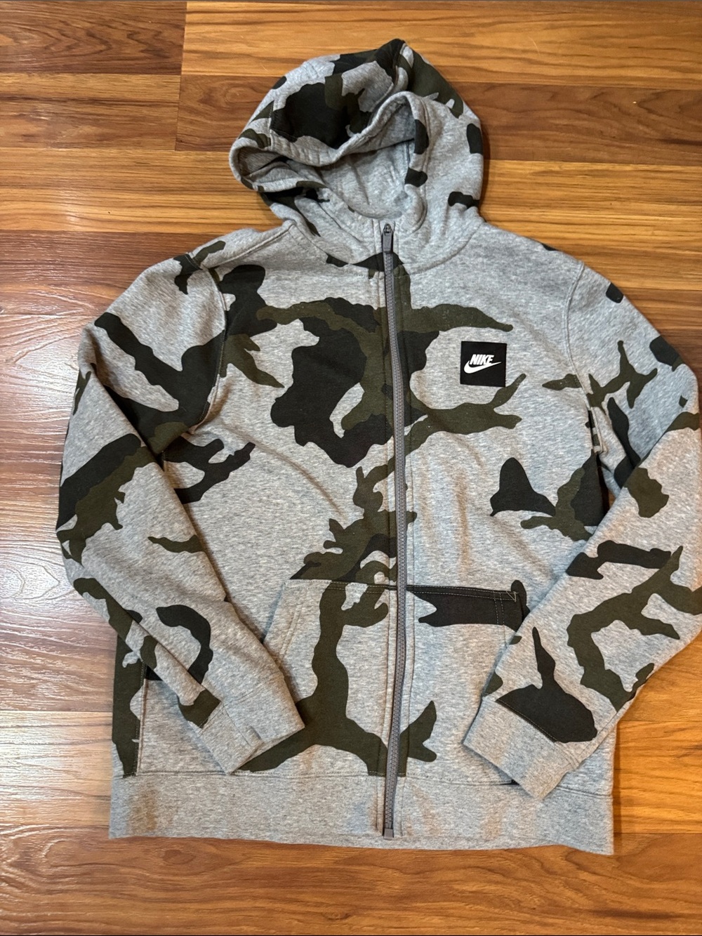 Nike Full zip hoodie NEW without tags Youth XL
